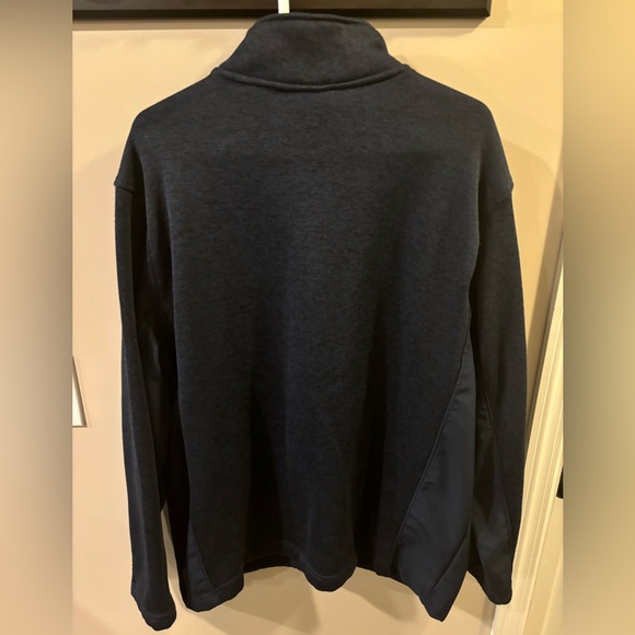 Men's Navy Reebok Jacket - Picture 2 of 4